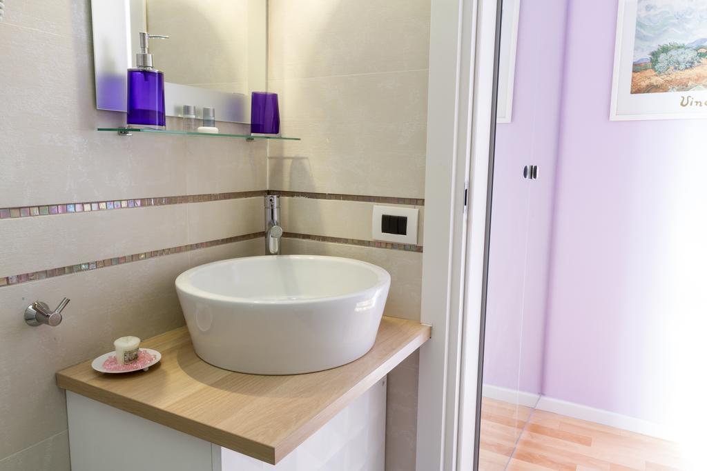 Bevilacqua Bed Roma Santa Croce Hotel Kamer foto