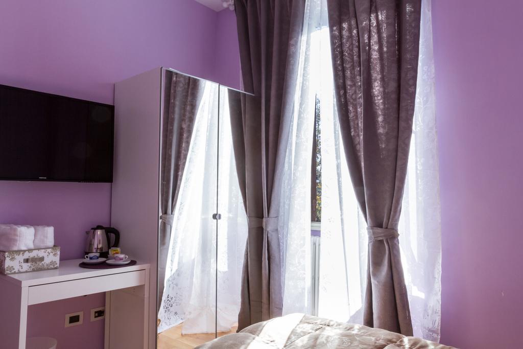 Bevilacqua Bed Roma Santa Croce Hotel Kamer foto